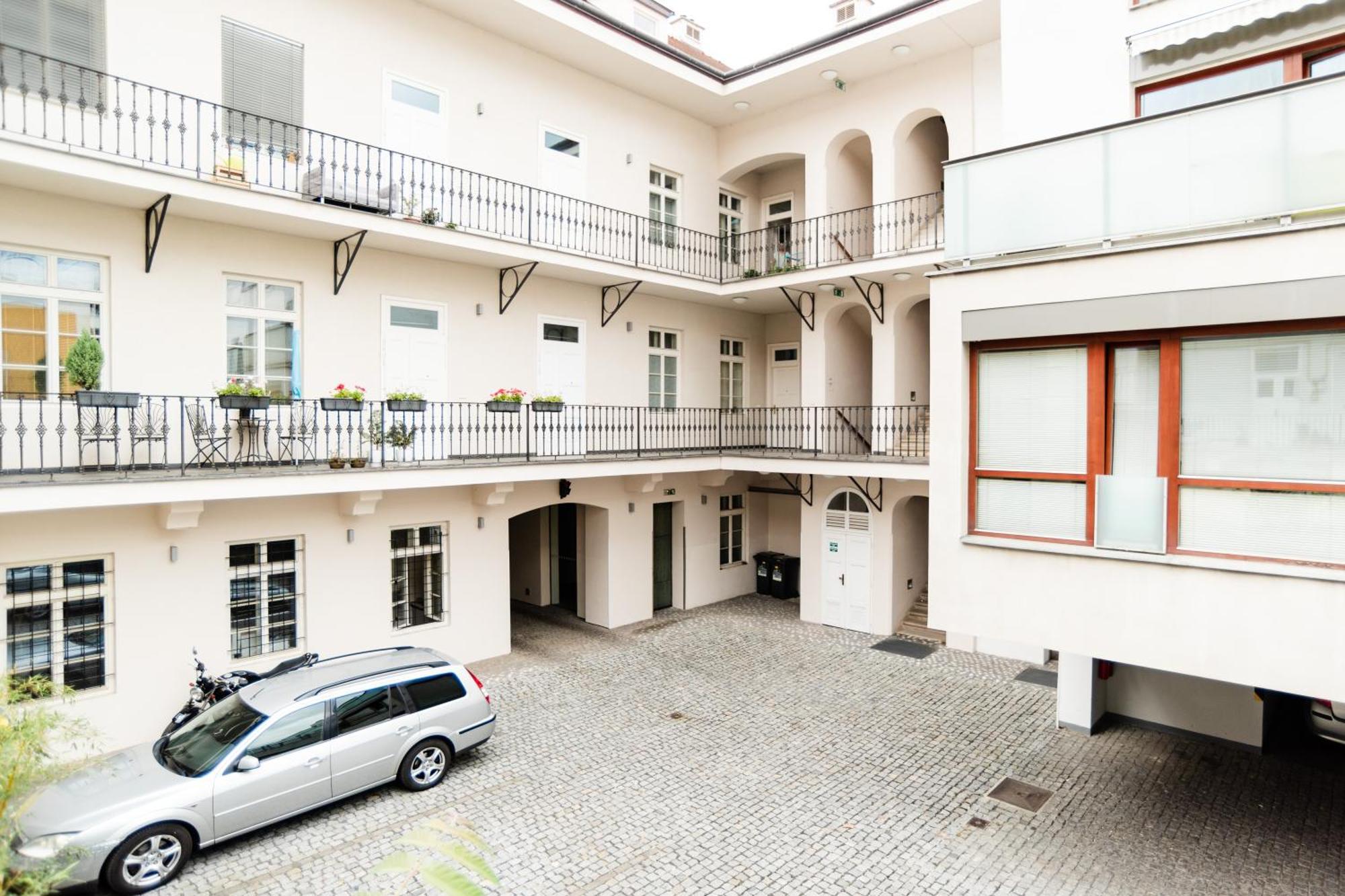 K-14 Apartment Prag Exterior foto